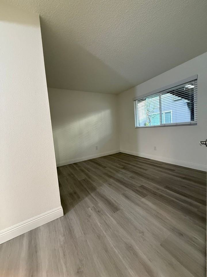 Olivewood Apartments - Photo 6 of 25