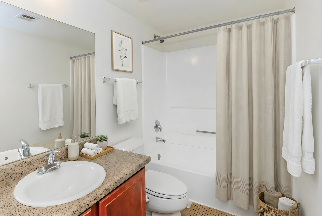 Marabrisa Condominiums - Photo 4 of 45