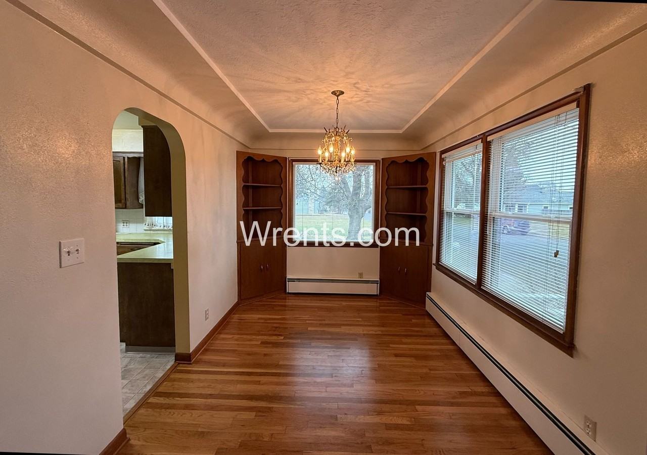 3727 E 24th Ave - Photo 4 of 21