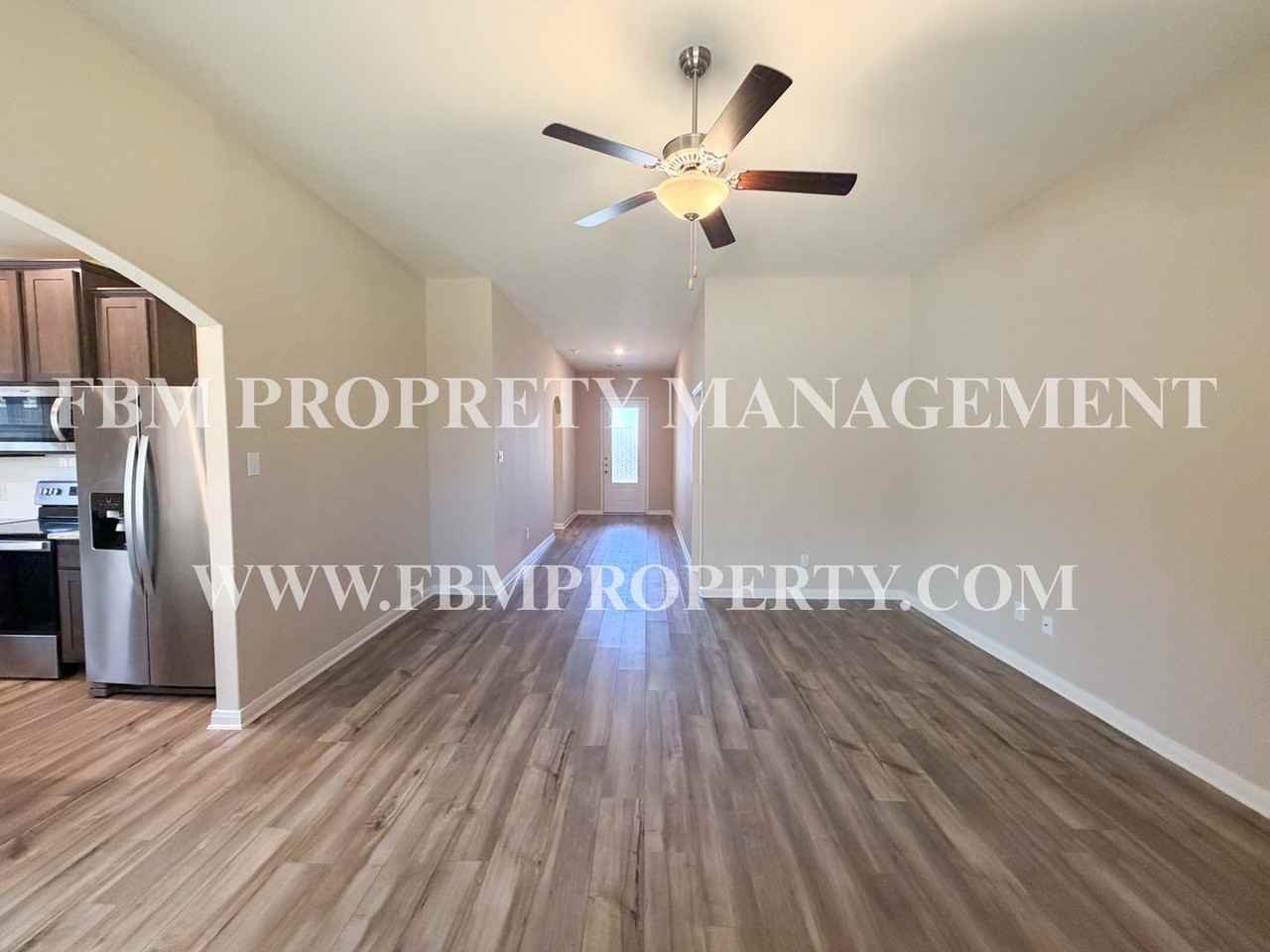 4712 Conley Ln - Photo 4 of 22