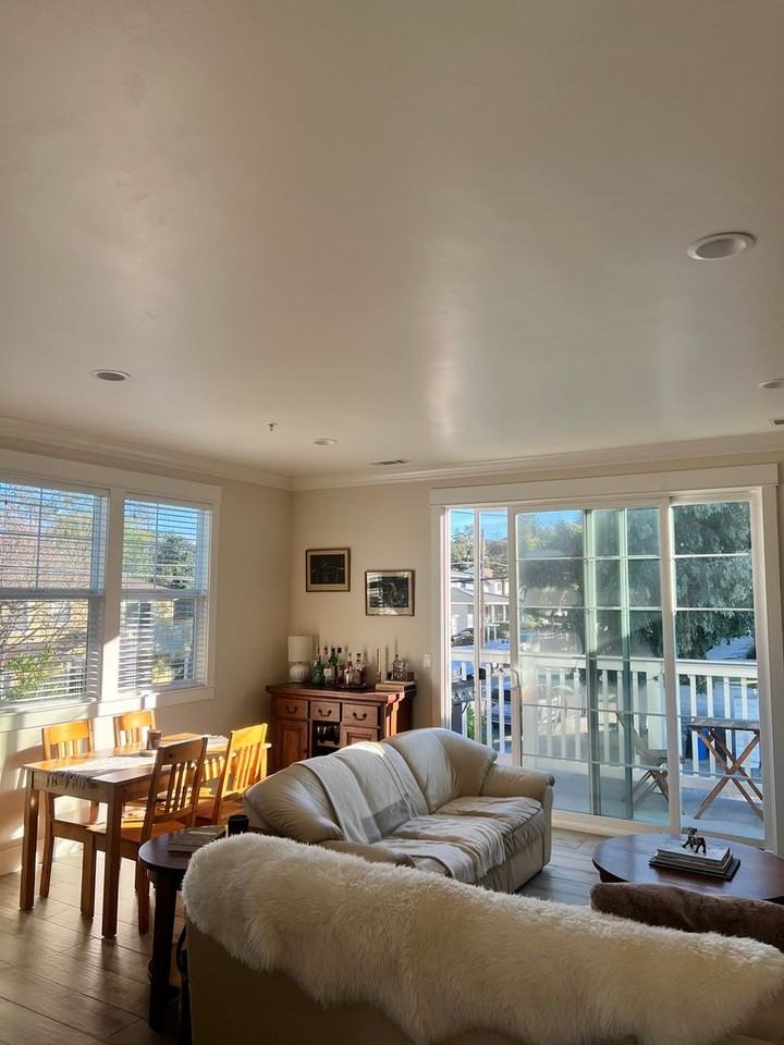 399 E Foothill Blvd #201 - Photo 5 of 18