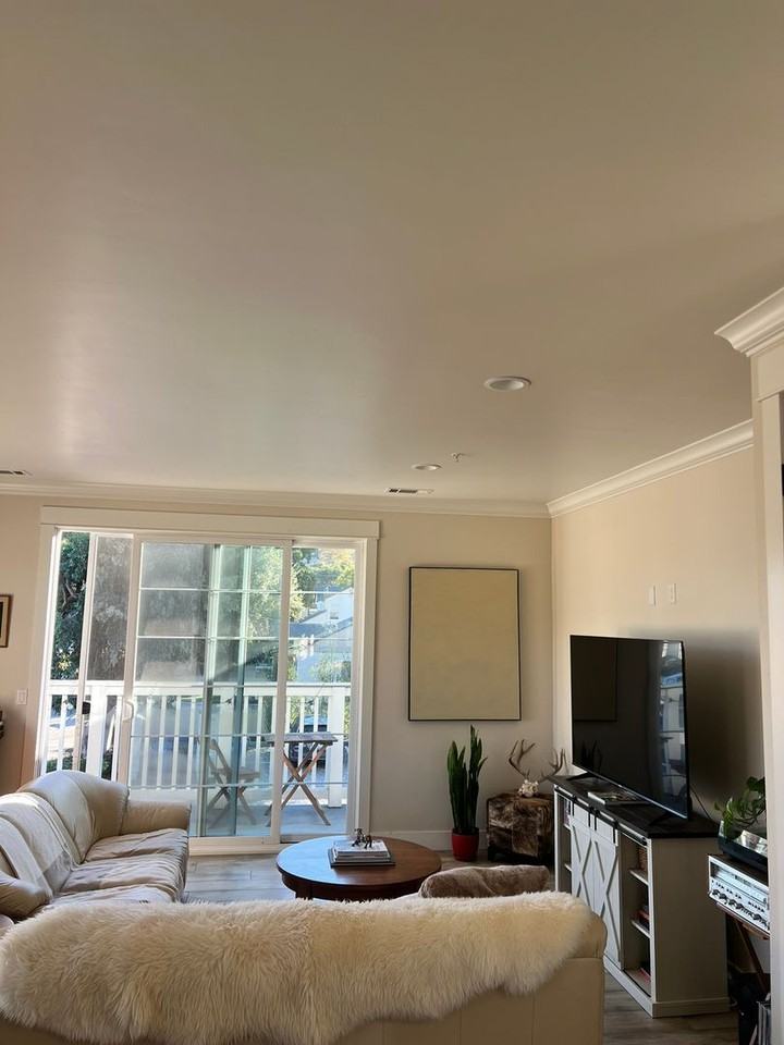 399 E Foothill Blvd #201 - Photo 6 of 18