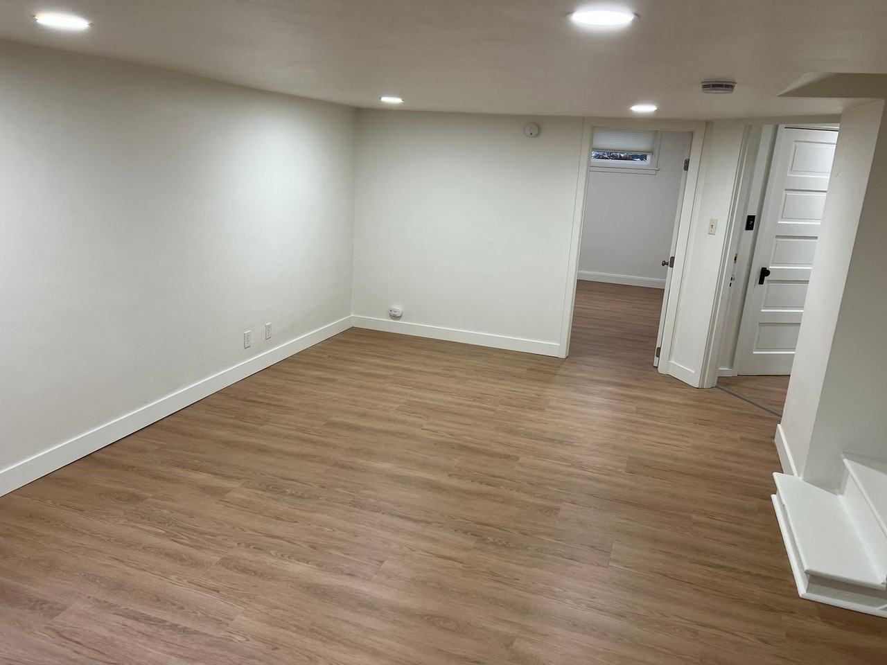 841 Red Apple Rd #B - Photo 4 of 14