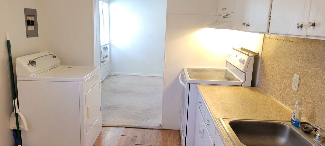 607 W 17th St - Photo 7 of 15