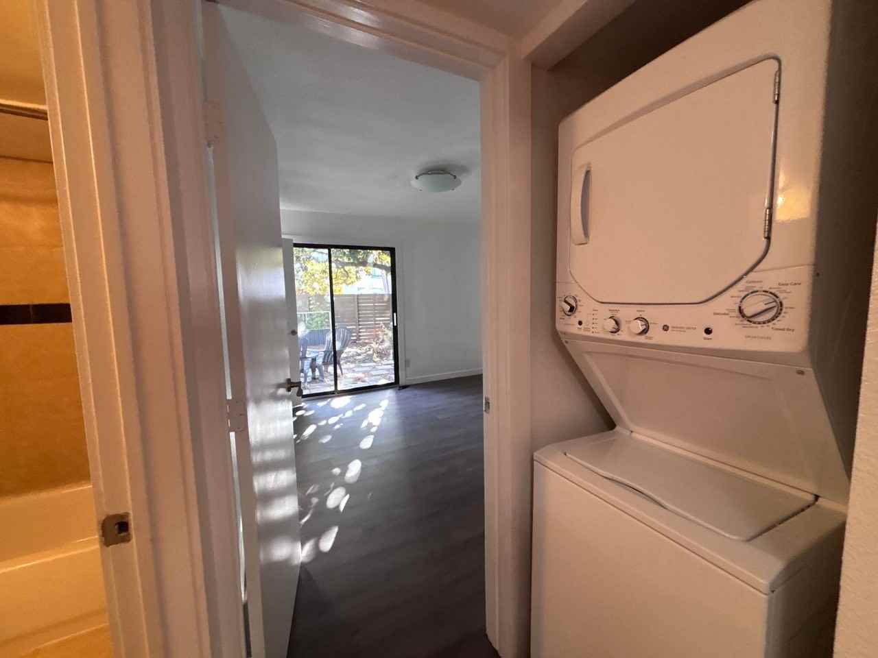 4109 Avondale Ave - Photo 4 of 8