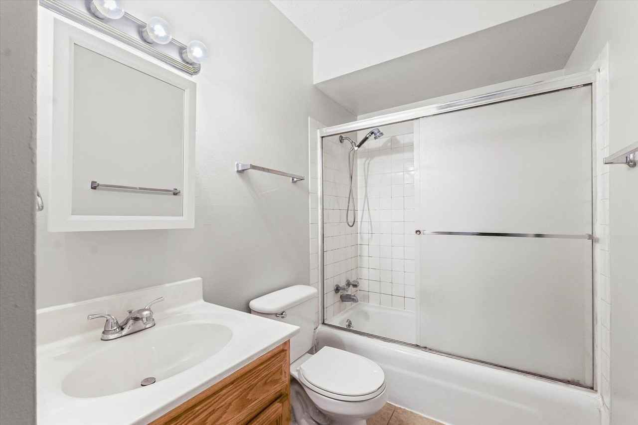 337 Riley Drive - Photo 4 of 10