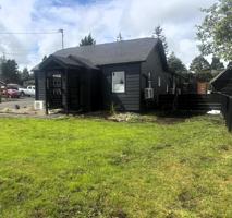 featured image of 3319 Myrtle St