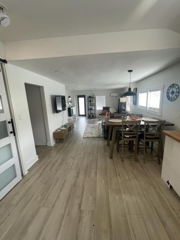 3319 Myrtle St - Photo 7 of 8