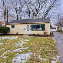 2812 Riverview Ln - Photo 1 of 1