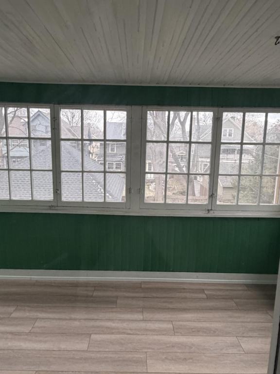 245 Edgerton St - Photo 7 of 17