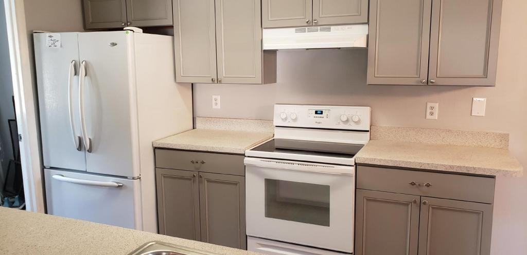 2100 S Deleon Ave - Photo 4 of 14