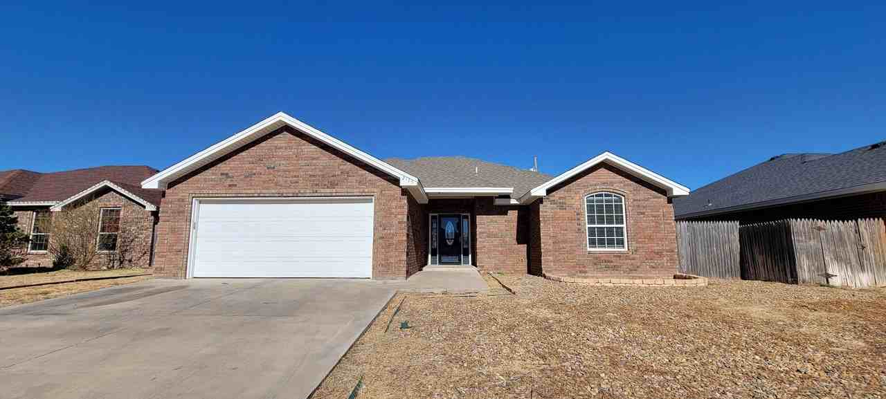 2125 Hayes - Photo 2 of 29