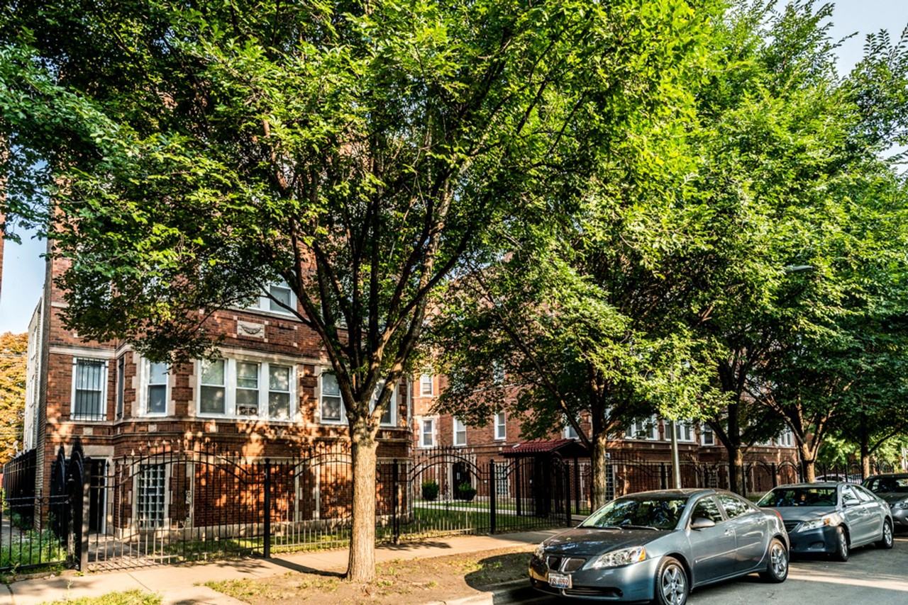 8000 S Paulina 1701 - Photo 4 of 22