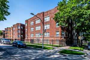 featured image of 8000 S Maryland Ave