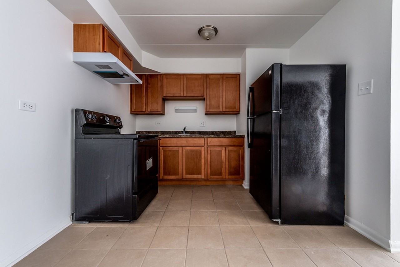 14538 S Cottage Grove Ave Dolton, IL 60419 - Photo 2 of 24