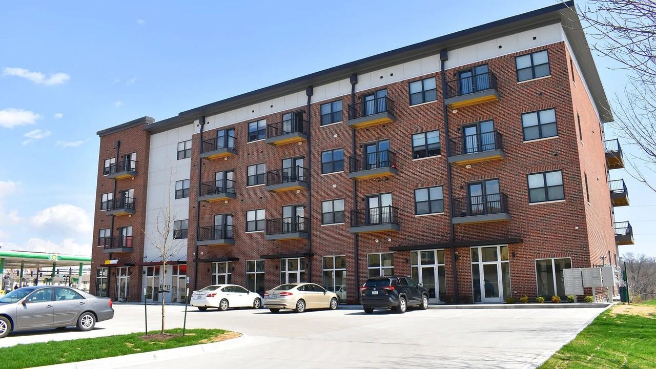 Riverview Apartments - Photo 2 of 4