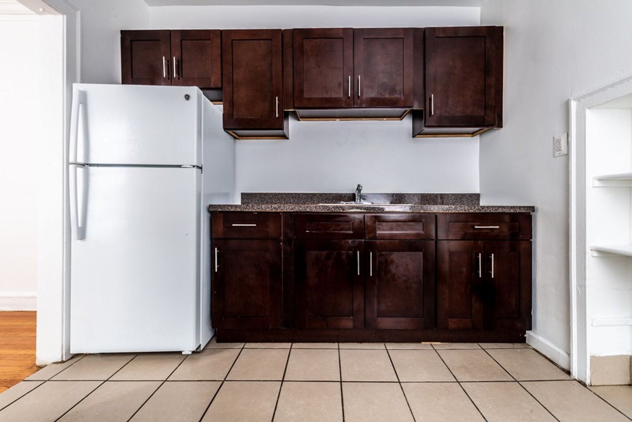 7924 S Vernon Chicago, IL 60619 - Photo 4 of 14