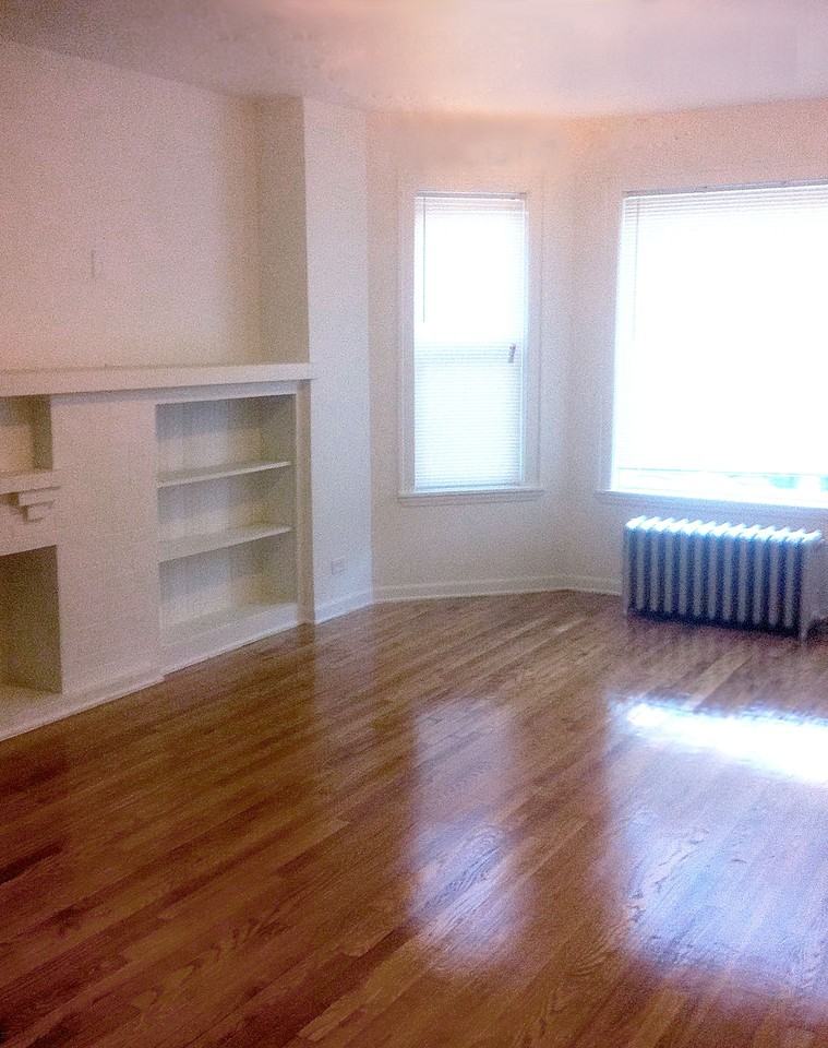 8014 S Maryland Ave Chicago, IL 60619 - Photo 2 of 6