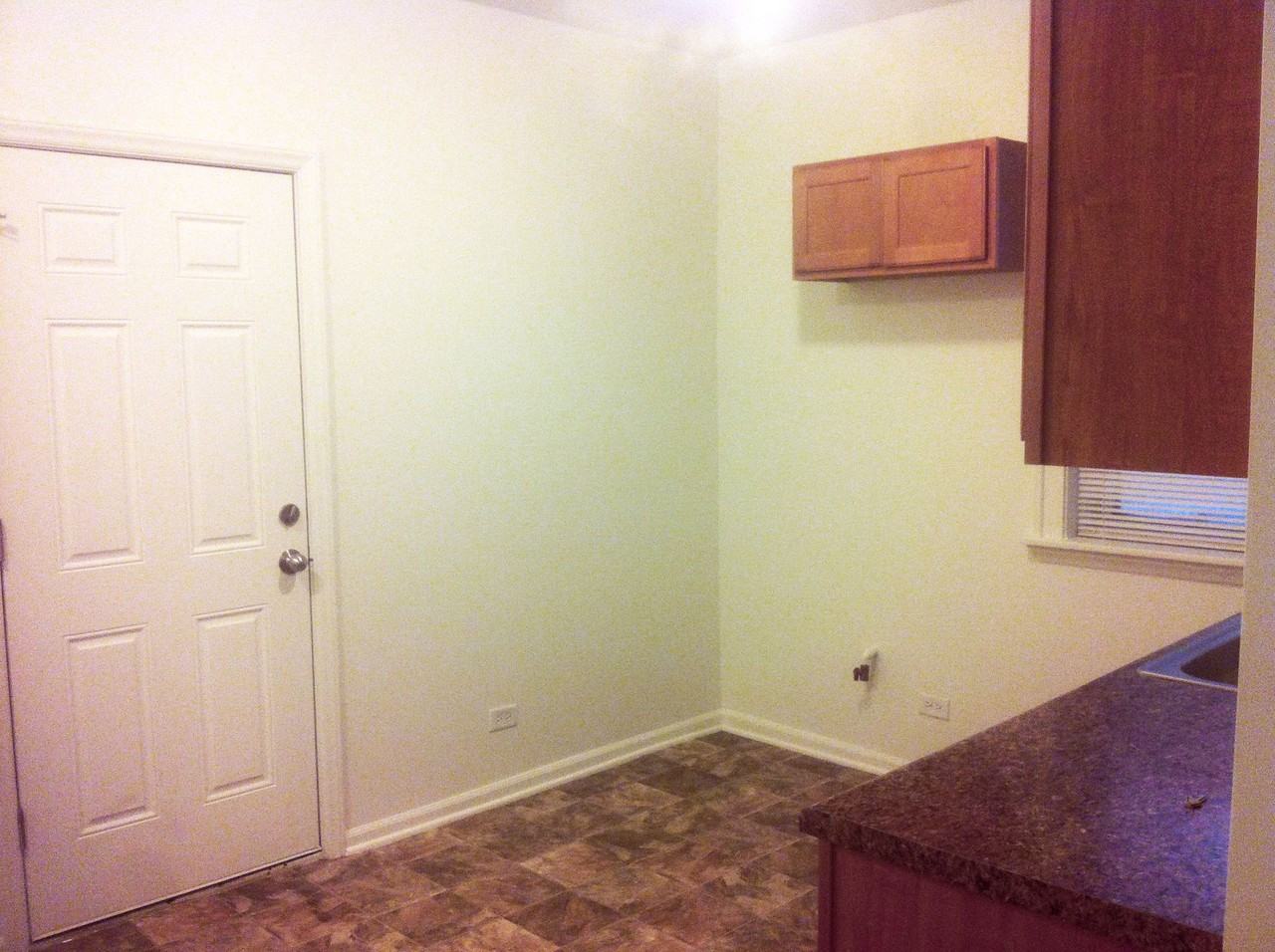 8014 S Maryland Ave Chicago, IL 60619 - Photo 3 of 6