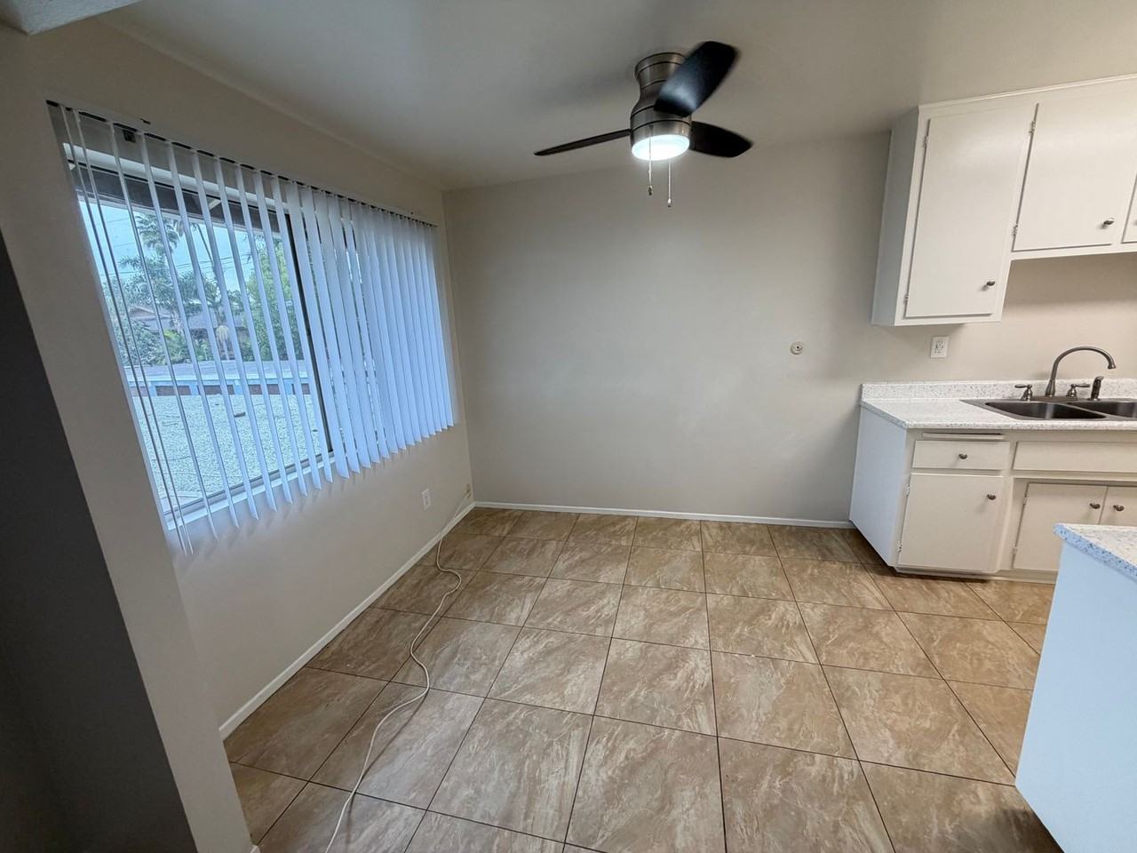 3139 Quartz Ln - Photo 4 of 9