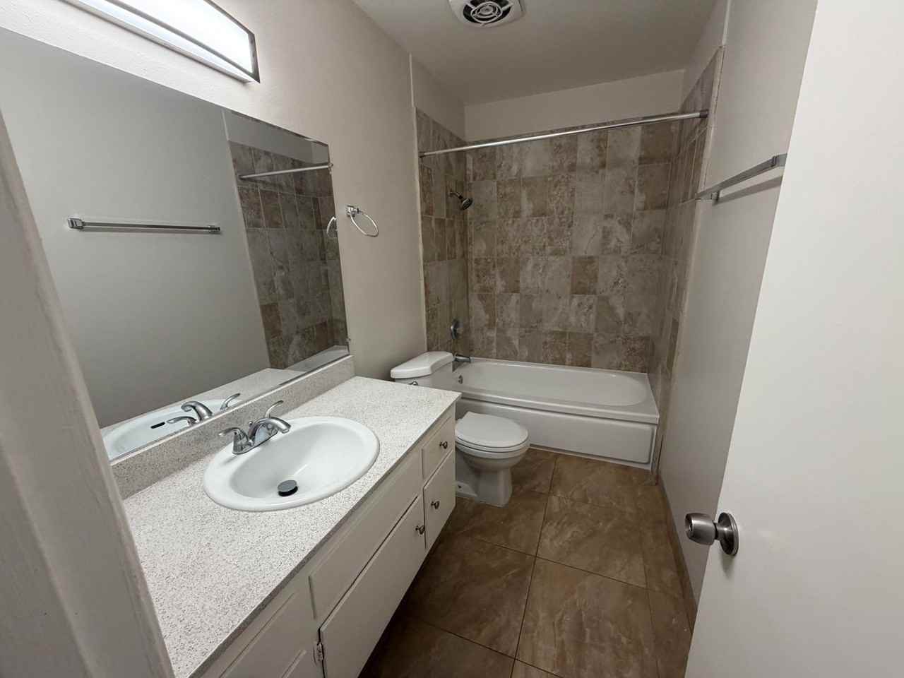 3139 Quartz Ln - Photo 5 of 9