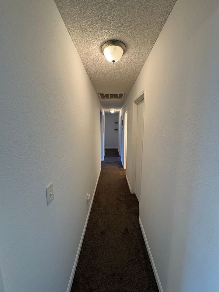 534 Ash St - Photo 2 of 32