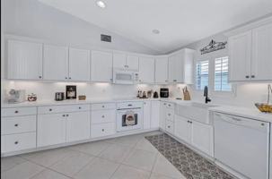 featured image of 9569 Tavernier Dr