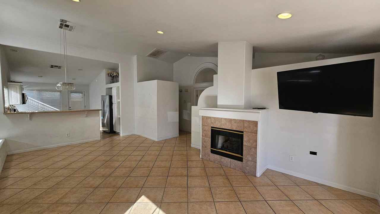 3589 Winter Scene Ct - Photo 3 of 18