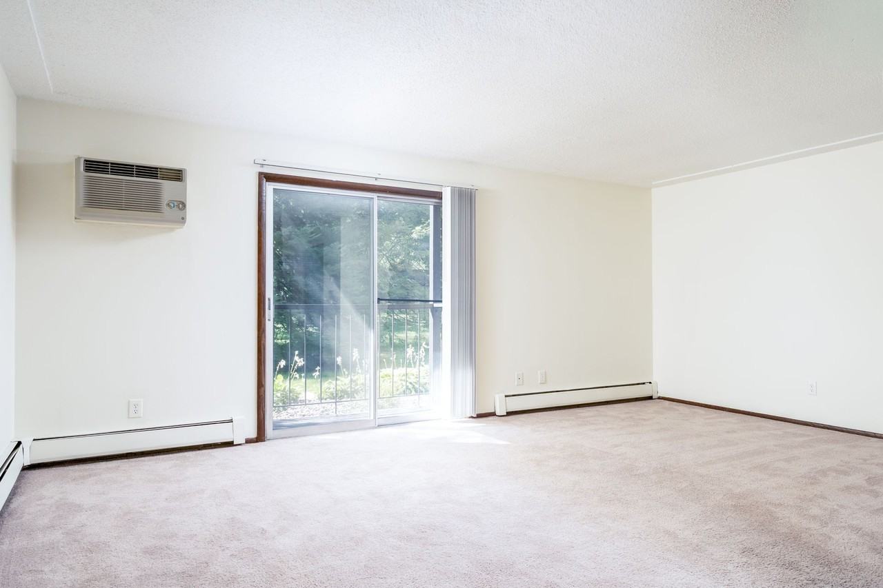 Nicollet Woods Apartments - Photo 3 of 19