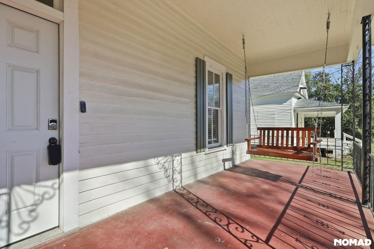 303 Sawyer St - Photo 3 of 29