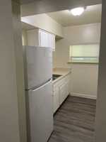 featured image of 2002 Warren Ave #A