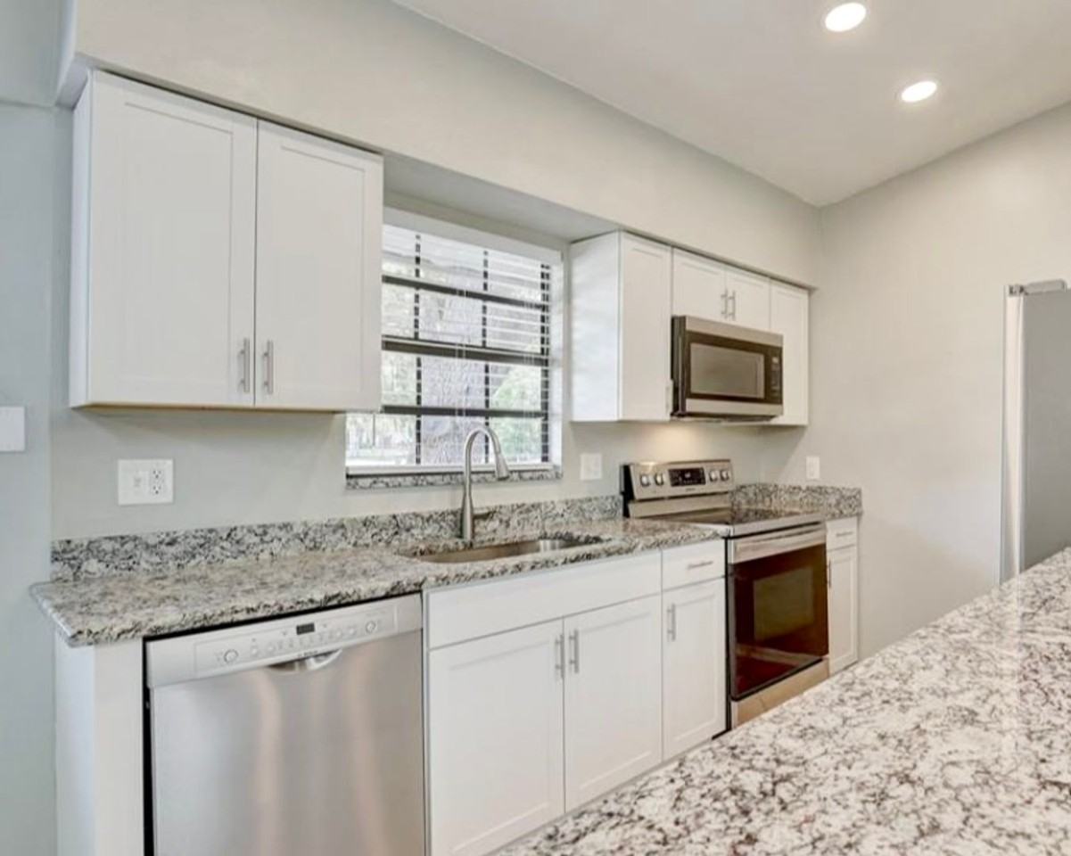 2582 Wood Oak Dr - Photo 5 of 14