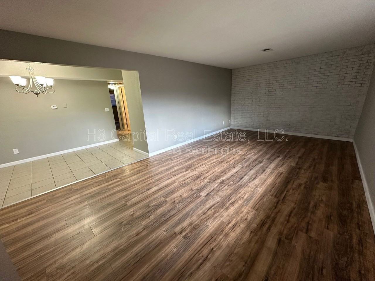 302 Woodhenge Dr #203A - Photo 3 of 11