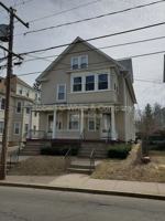 featured image of 137 Liberty St #1