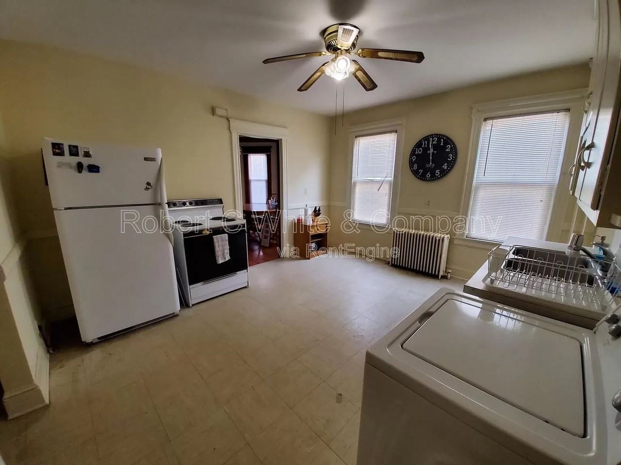 137 Liberty St #1 - Photo 5 of 16