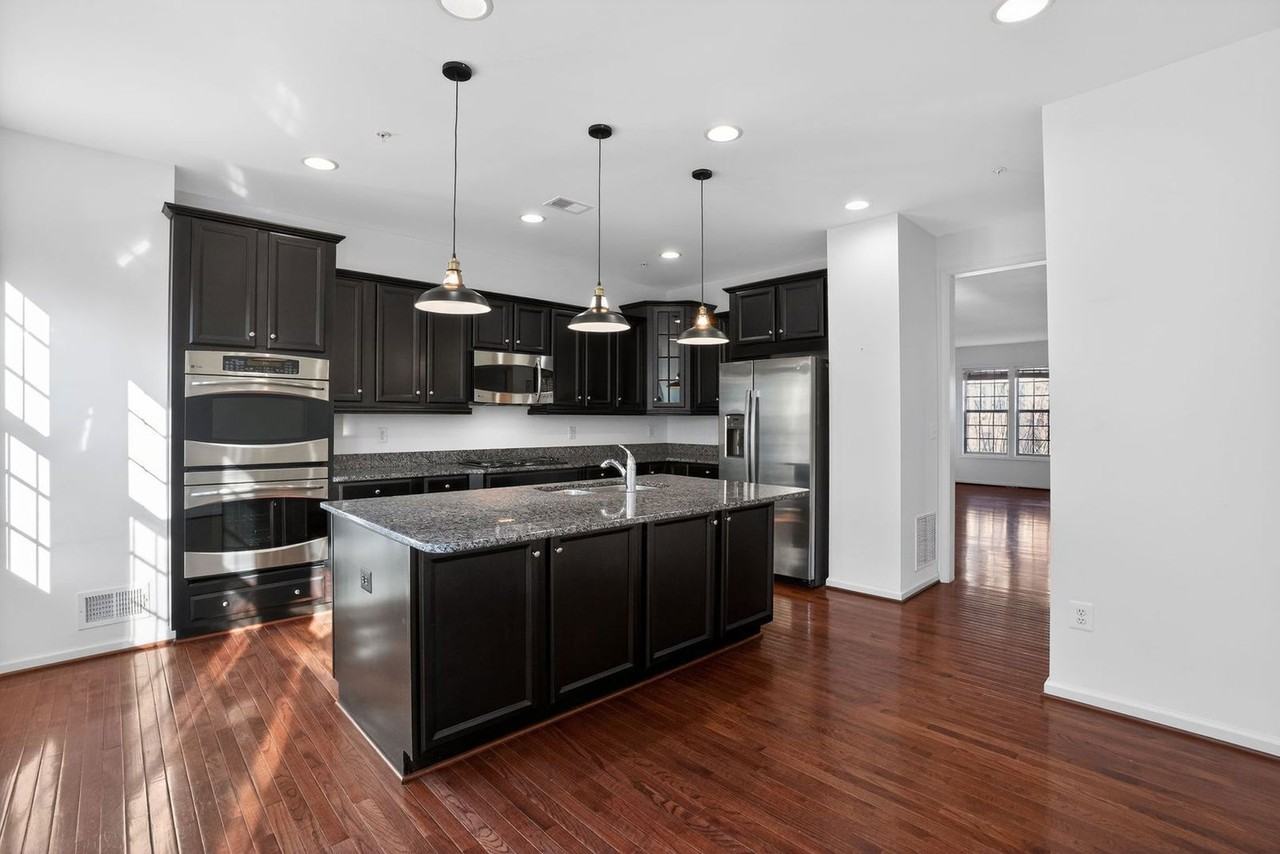 610 Sprintsail Way - Photo 7 of 16