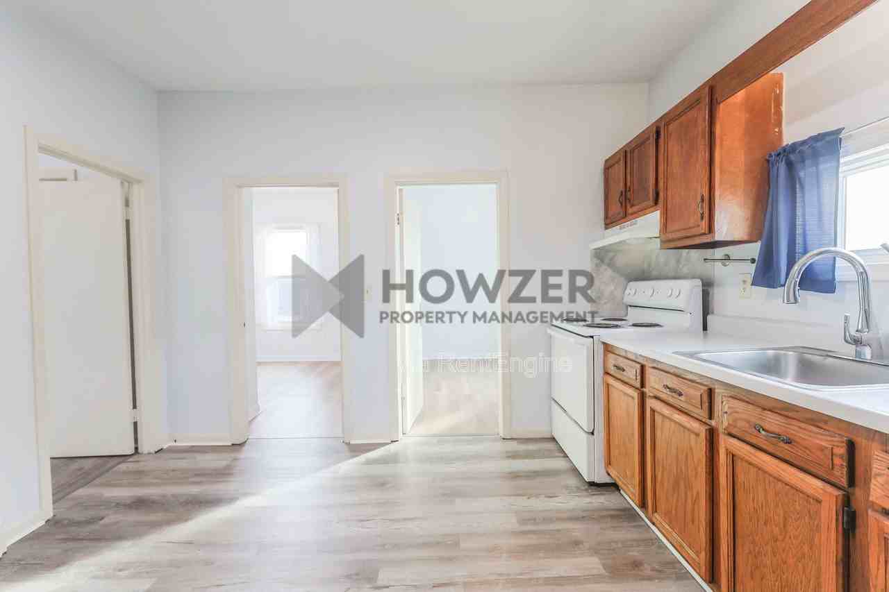 9 Union St #2R - Photo 2 of 17