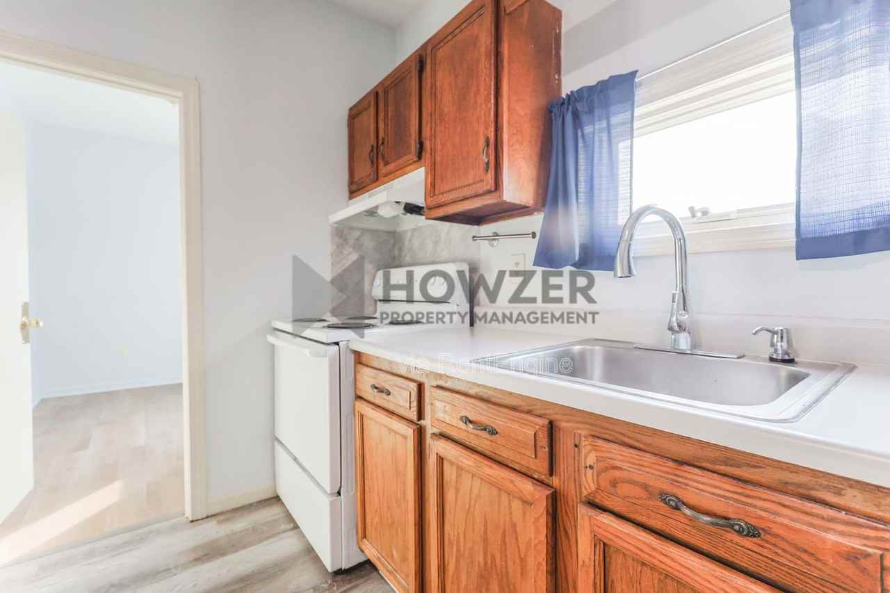 9 Union St #2R - Photo 4 of 17