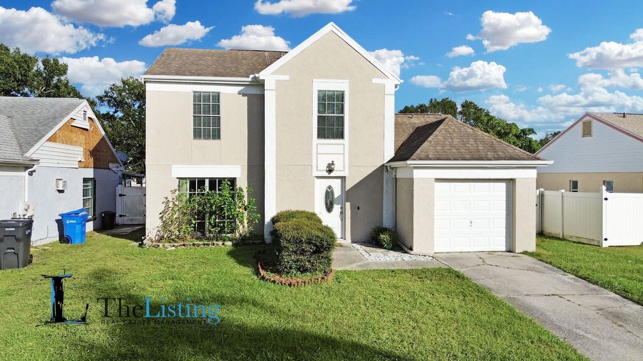 11007 Summer Dr - Photo 2 of 36