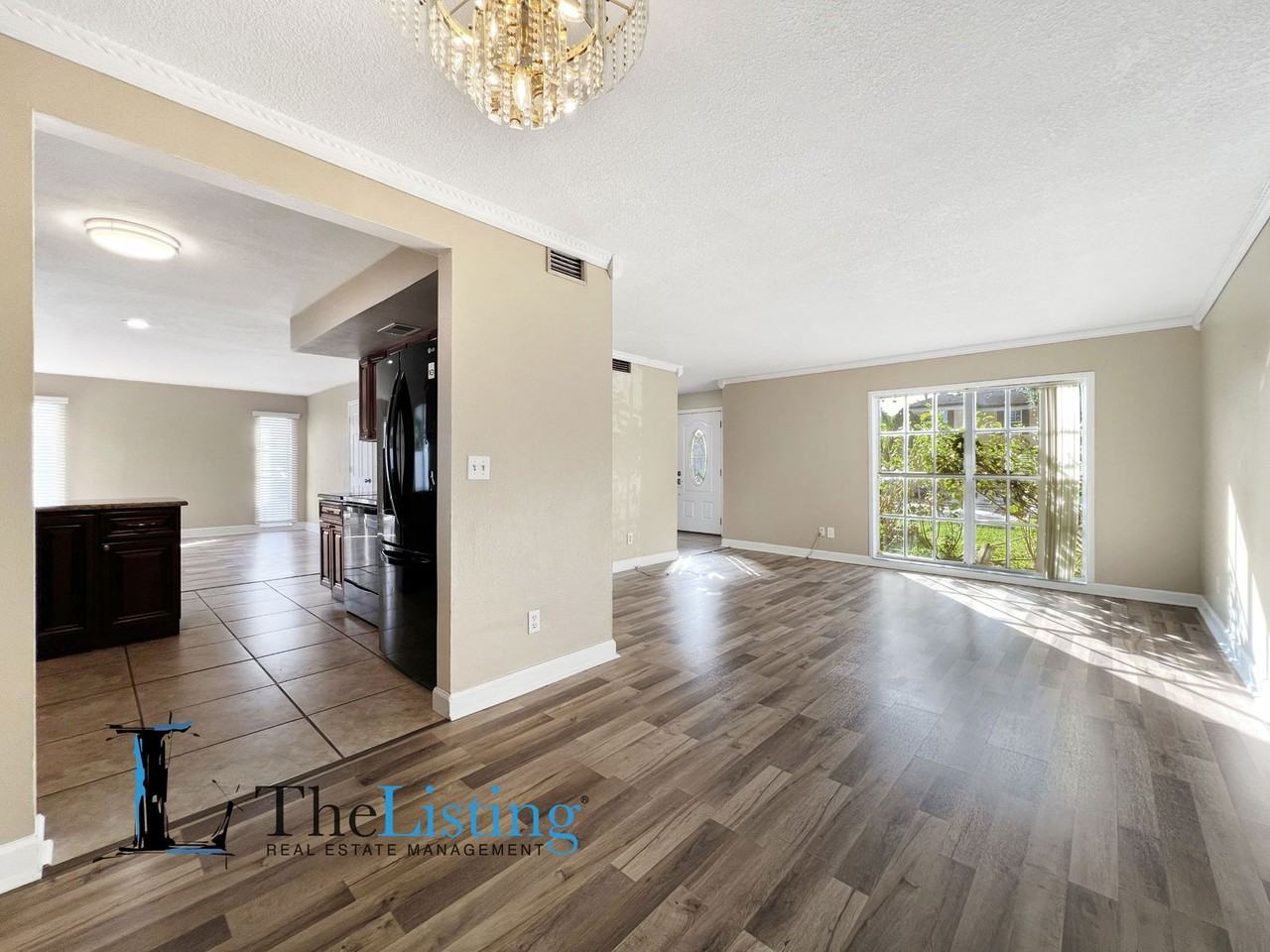 11007 Summer Dr - Photo 7 of 36