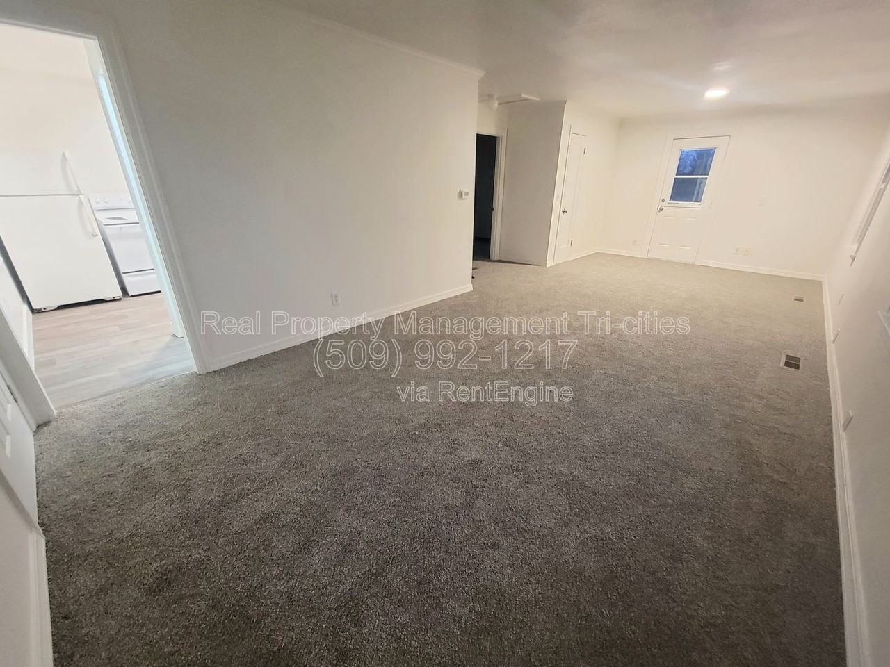 618 S Alder St - Photo 3 of 13