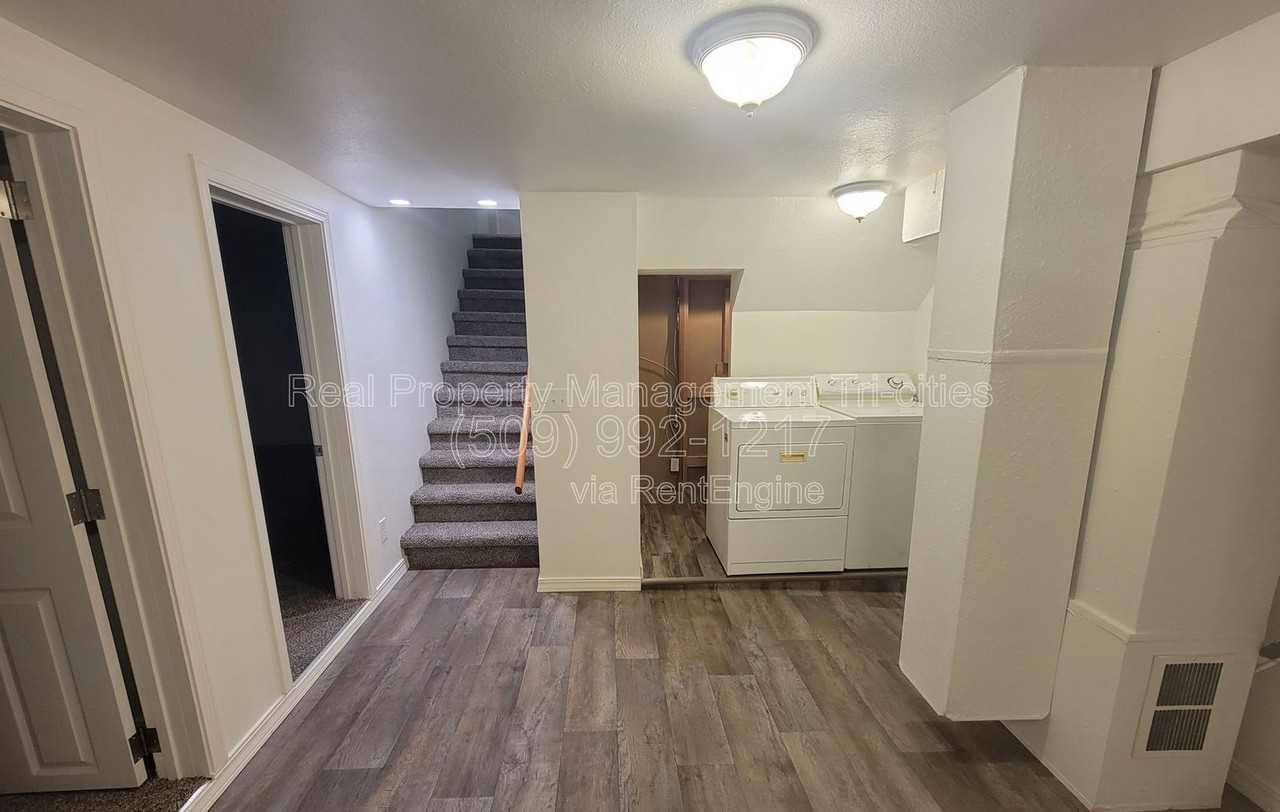 618 S Alder St - Photo 7 of 13