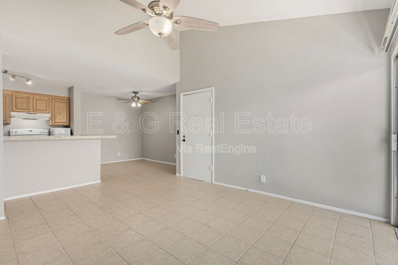 8055 E Thomas Rd #F202 - Photo 4 of 25