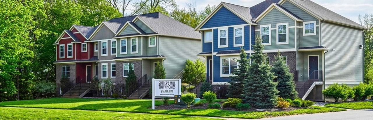 11088 52nd Ave #13 - Photo 2 of 17