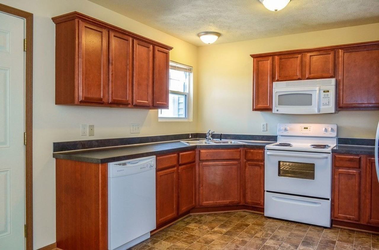 11088 52nd Ave #13 - Photo 7 of 17