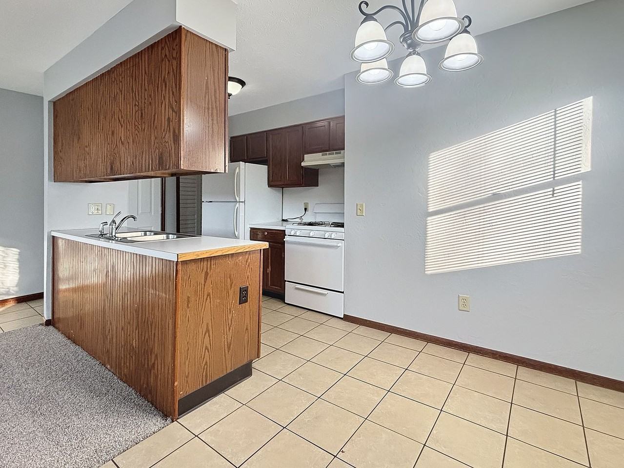 6525 Winans St - Photo 3 of 8