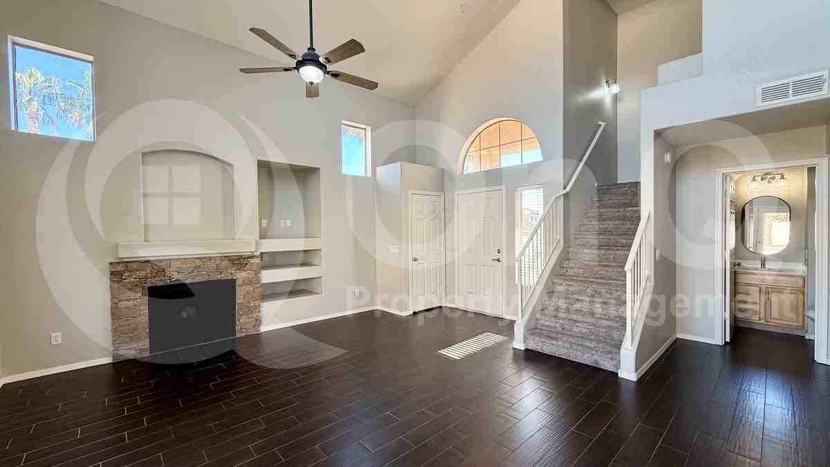 14700 W Carlin Dr - Photo 6 of 21