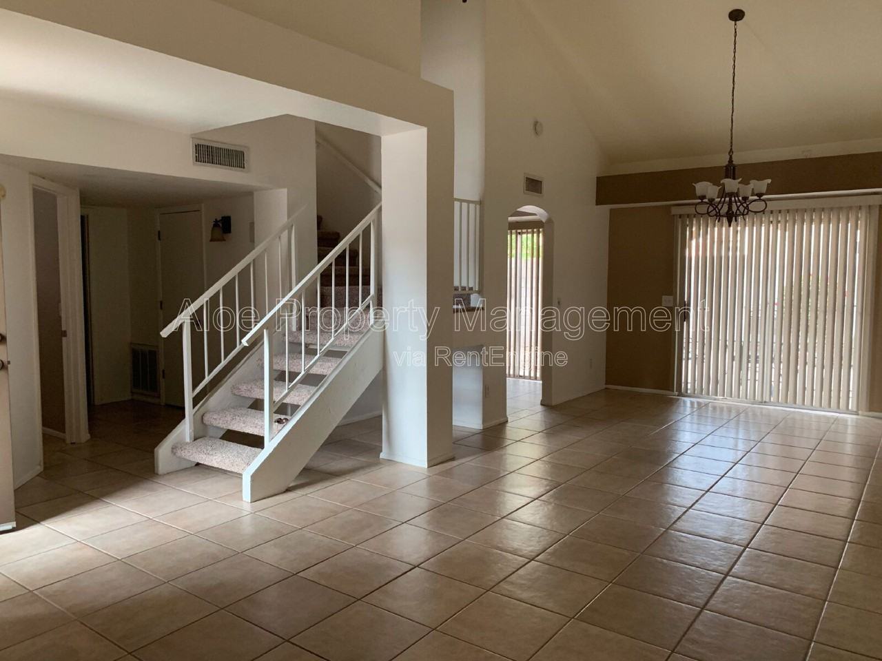 1774 E Tara Dr - Photo 2 of 8