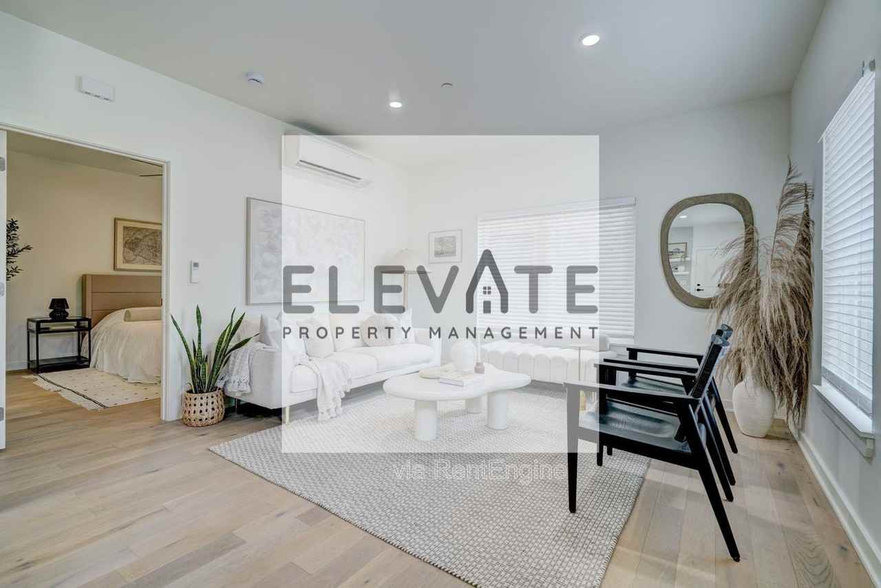 1614 Nw 17th St #7 - Photo 5 of 27