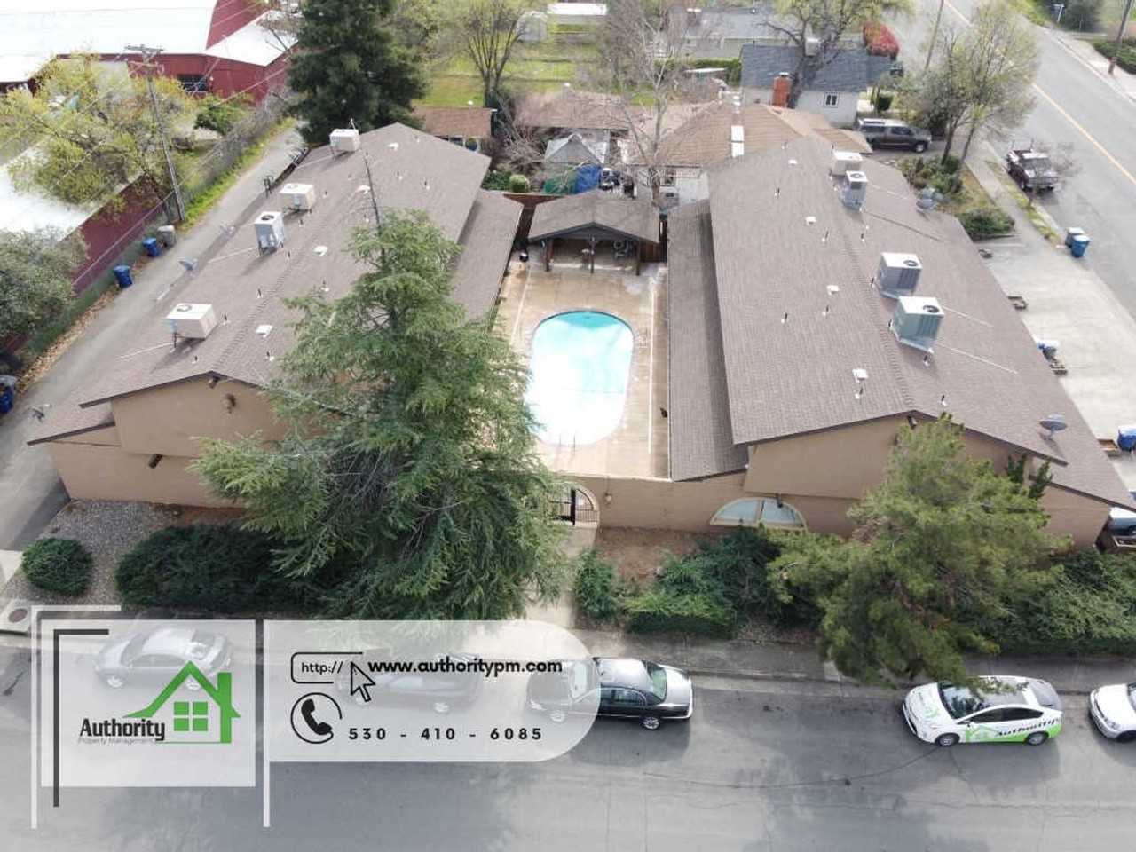 915 West St #8 - Photo 6 of 23